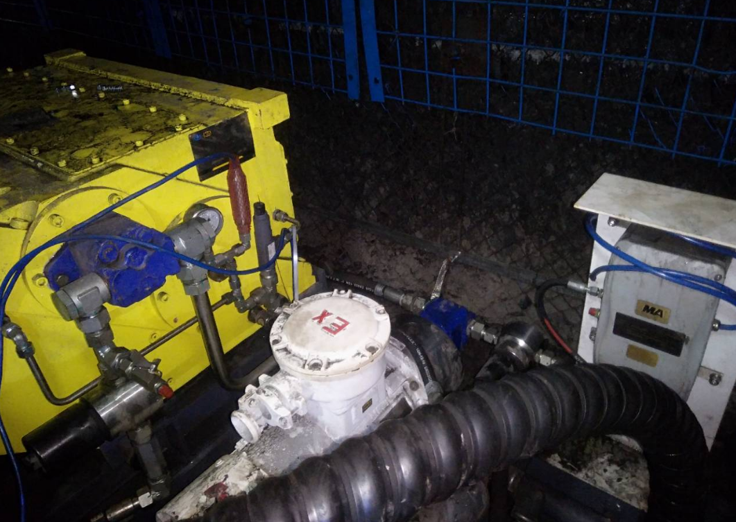 GYD12A礦用油液監(jiān)測傳感器在韓咀煤礦乳化液泵油箱的應用實踐 圖3